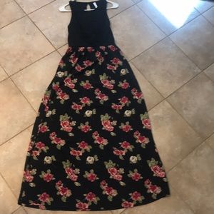 Xhilaration Black Rose Maxi Dress
